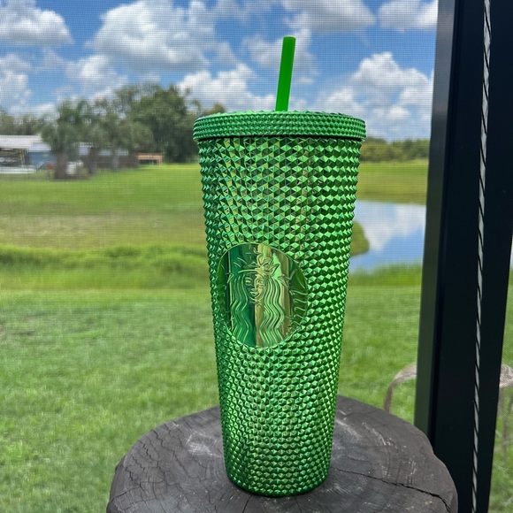 Starbucks Holiday Christmas 2023 Green Spiky Studded Venti Cold Cup Tumbler - Picture 3 of 7